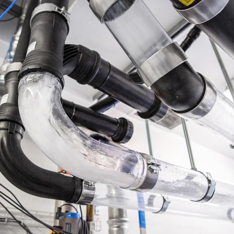 Kulla e drenazhit Geberit në Jona, Zvicër Kulla e drenazhit Geberit në Jona, Zvicër