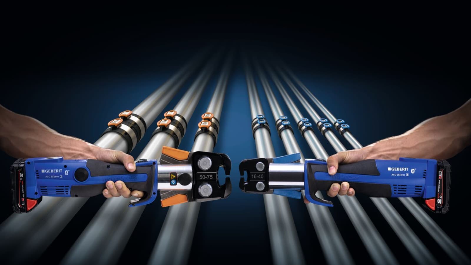 Ngatërrimi midis dy çelësave të presimit është i pamundur falë ngjyrimit të dallueshëm portokalli dhe blu. Ngatërrimi midis dy çelësave të presimit është i pamundur falë ngjyrimit të dallueshëm portokalli dhe blu.